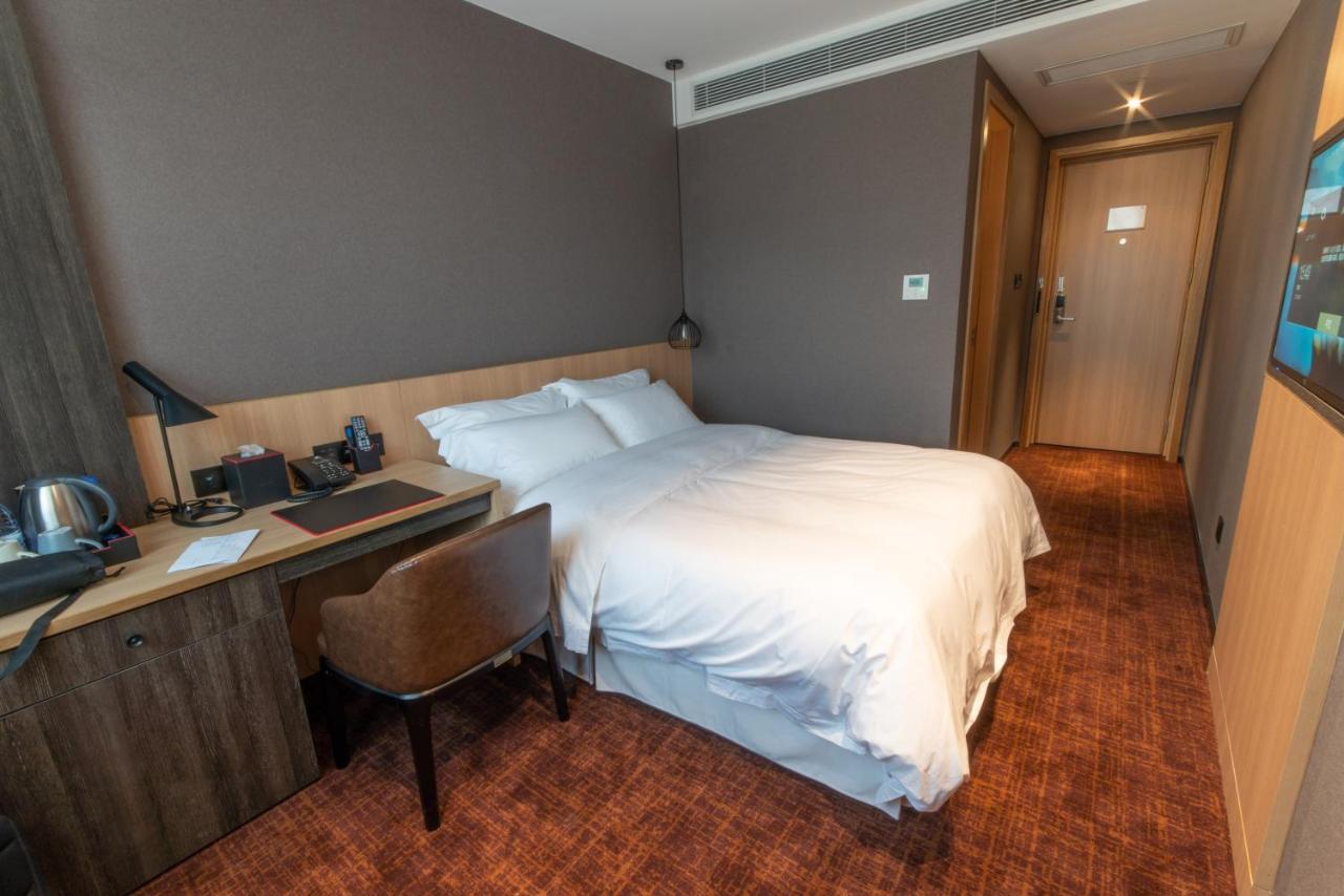 Hotel Coka Chuansha Metro - Pvg Airport 4*